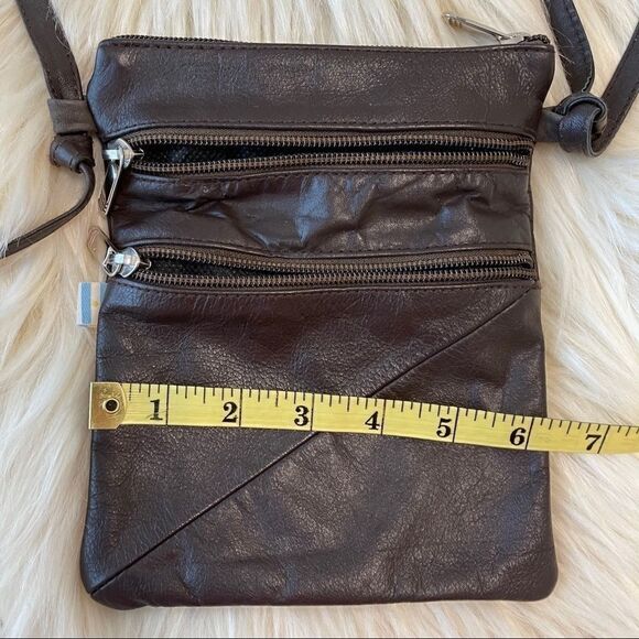 Handmade Argentinian Leather Crossbody Bag, Brown - Picture 10 of 10